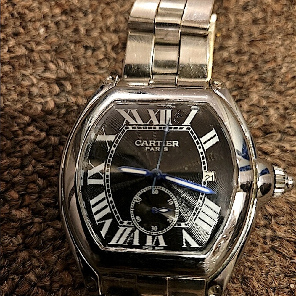 COPY - Cartier Roadster Automatic Stain. Steal Re…